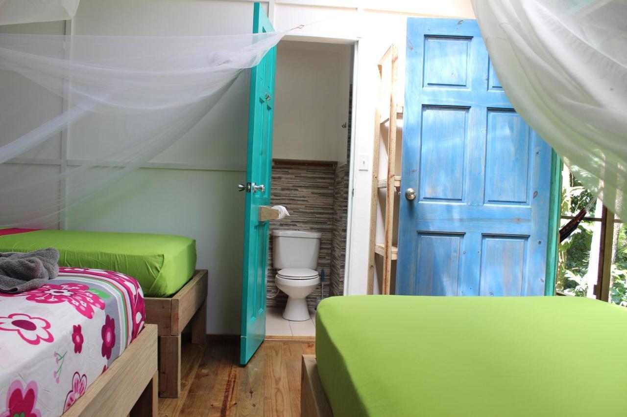 Carmen'S Place Бастиментос Екстериор снимка