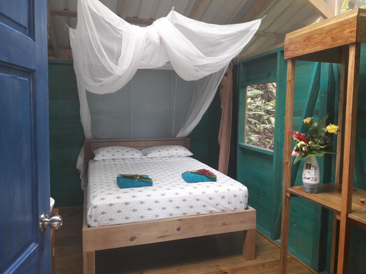 Carmen'S Place Бастиментос Екстериор снимка